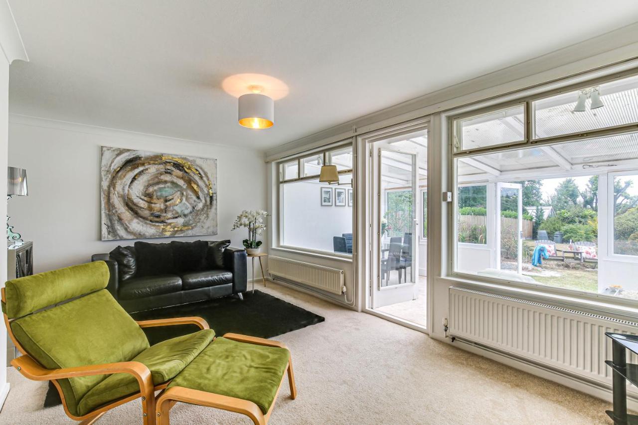 Lochiel Villa Tatsfield Eksteriør billede