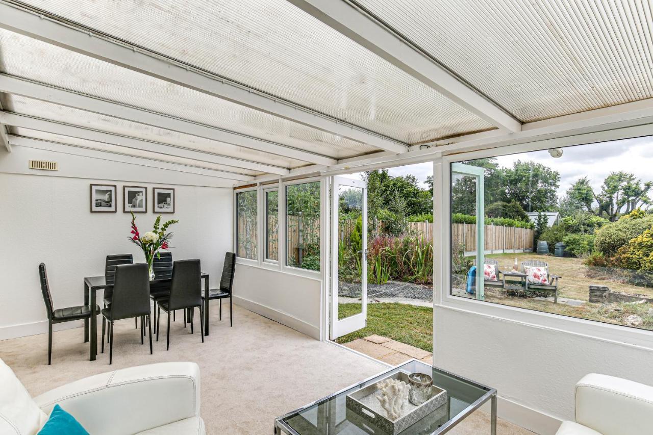 Lochiel Villa Tatsfield Eksteriør billede